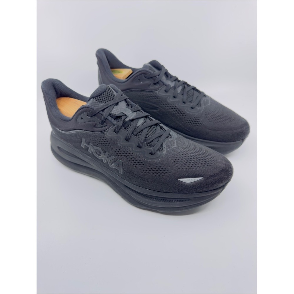 Hoka Men SZ 13 2E Black Bondi 9 Running Sneakers 1123202-BBLC